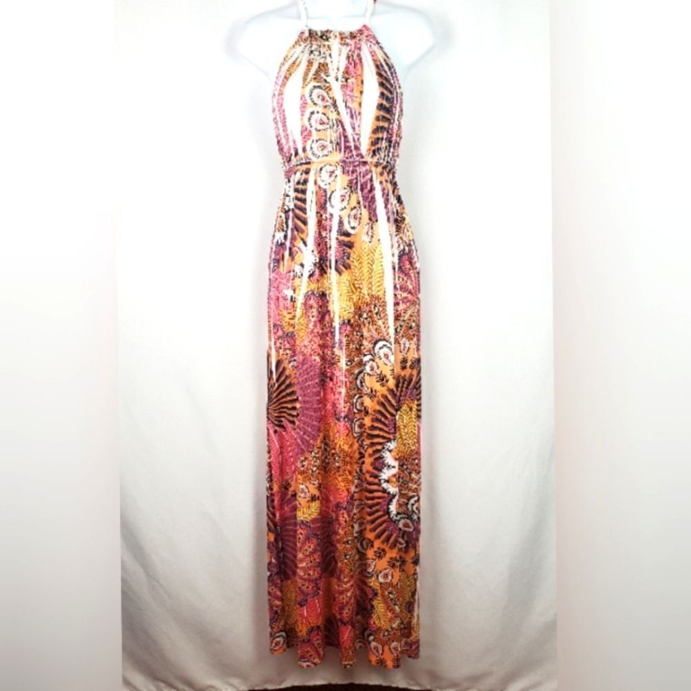 Halter Maxi Dress - Picture 3 of 9